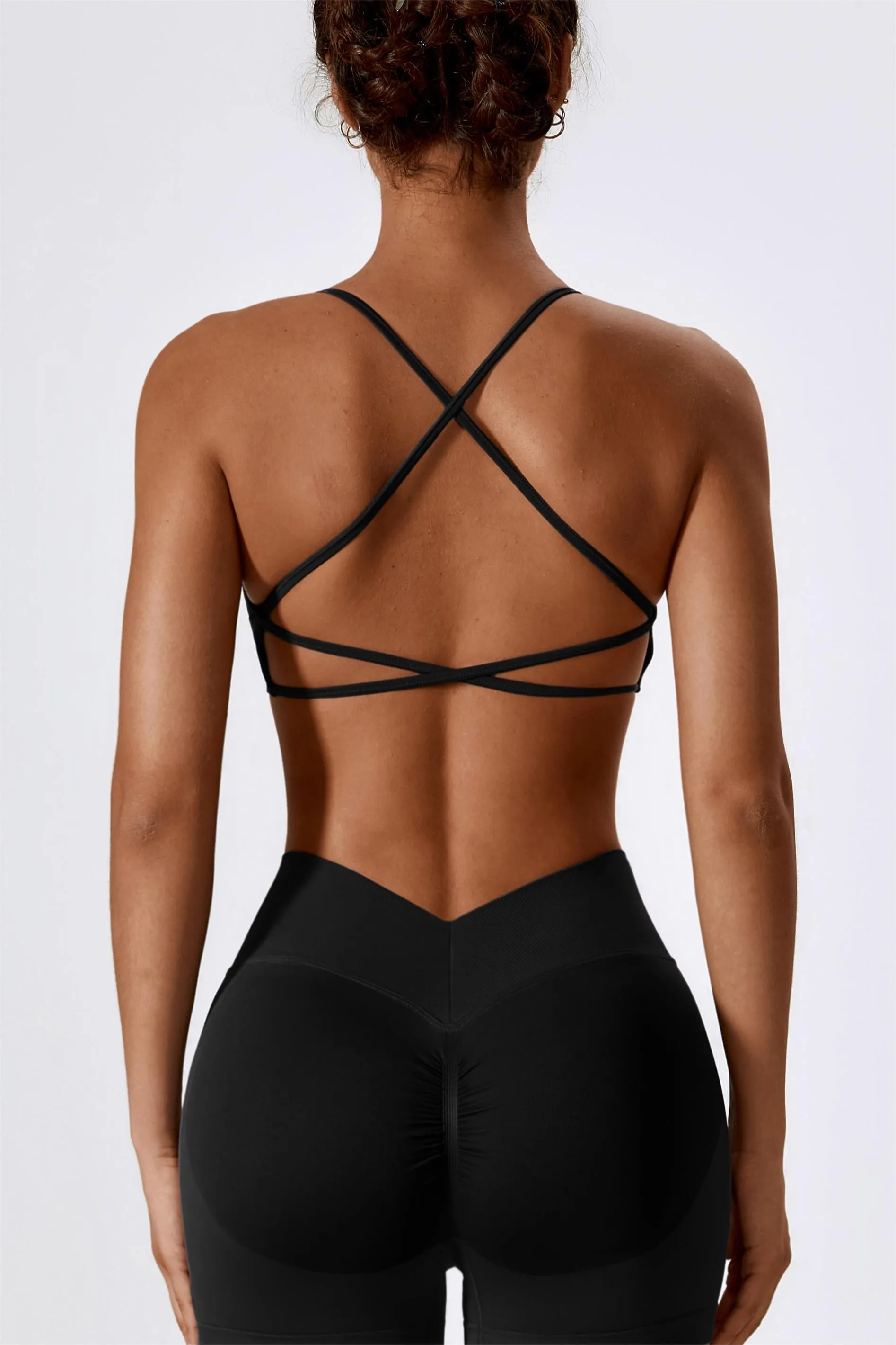 Chic Strappy Back Seamless Sports Bra