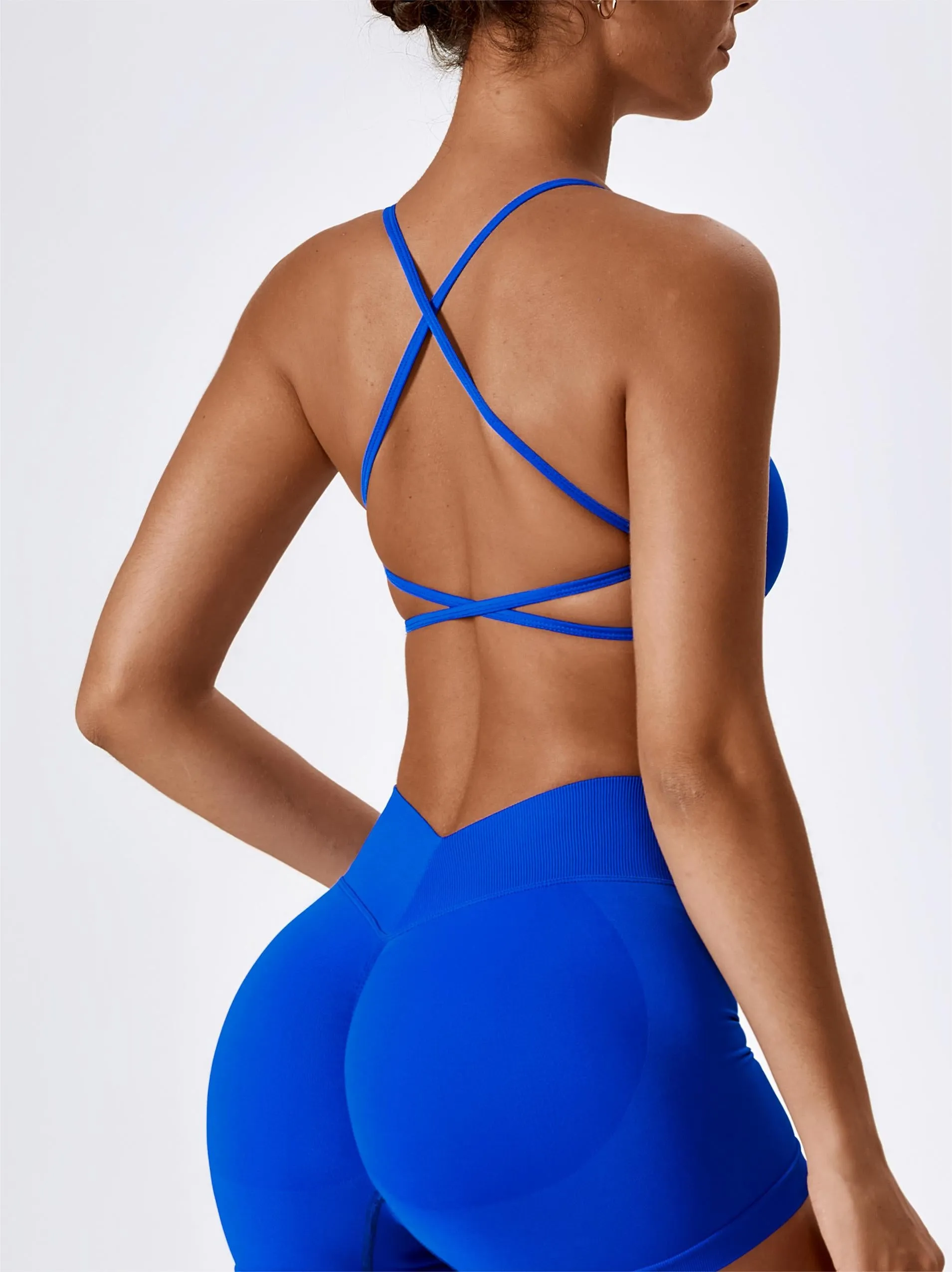 Chic Strappy Back Seamless Sports Bra