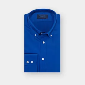 Contemporary Fit, Button Down Collar, 2 Button Cuff Shirt in a Plain Royal Blue