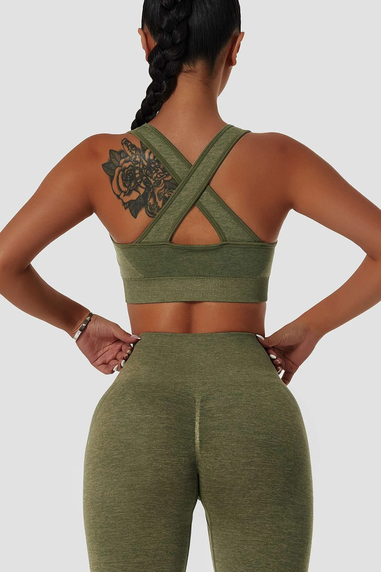 Front Ruching Sports Bra with Cross Back Straps