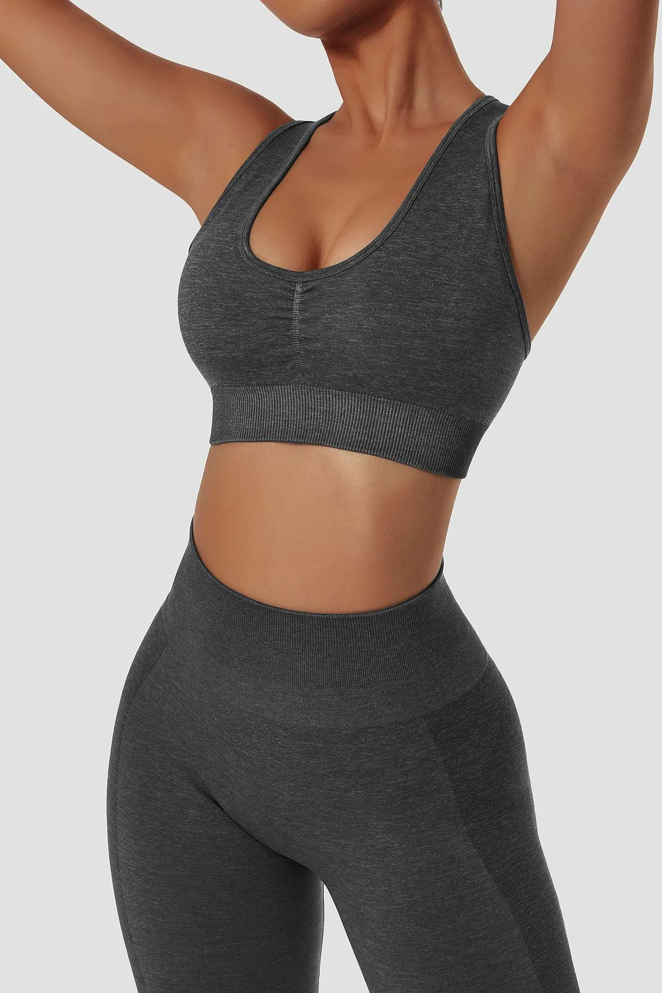 Front Ruching Sports Bra with Cross Back Straps