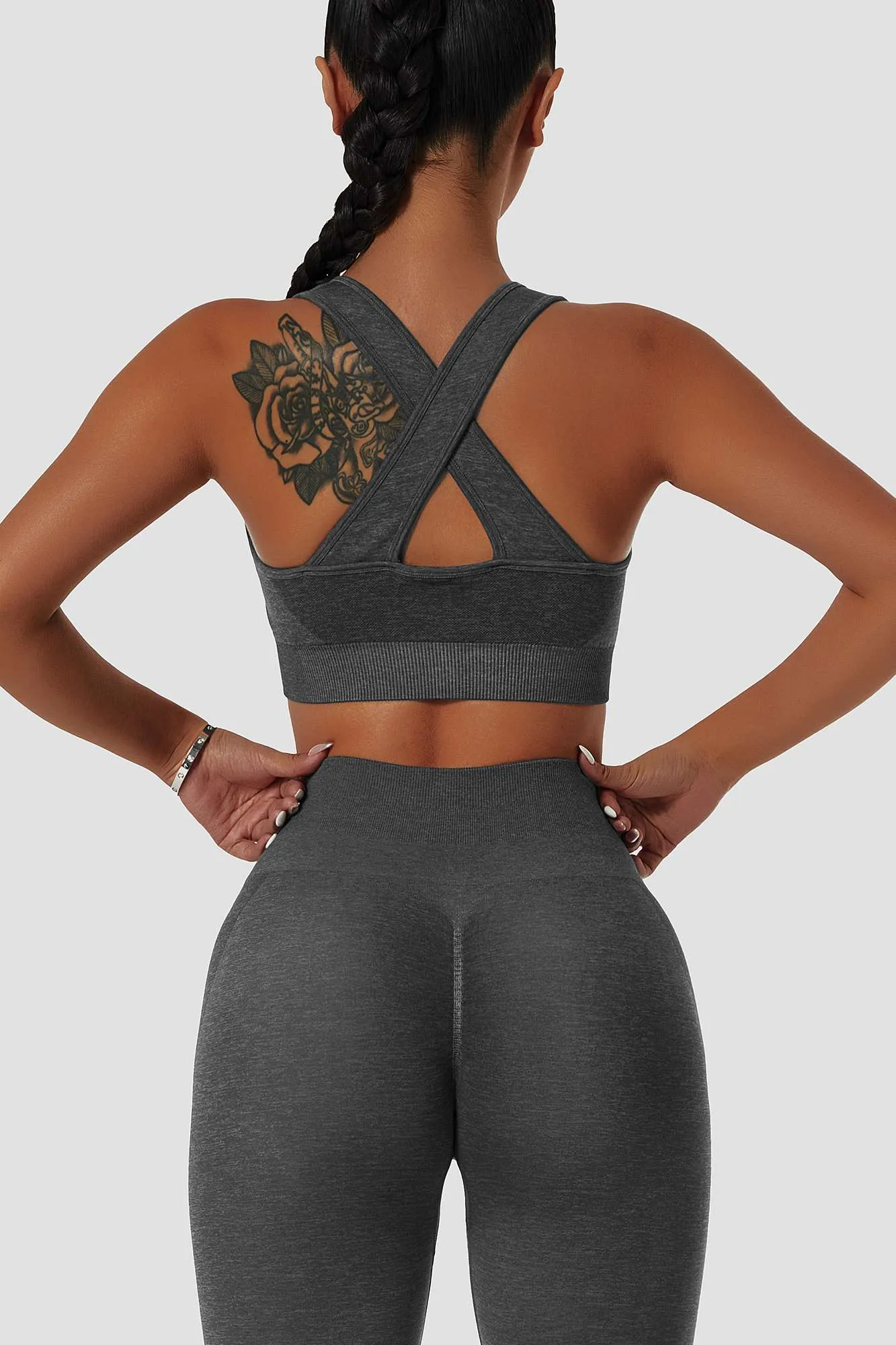 Front Ruching Sports Bra with Cross Back Straps