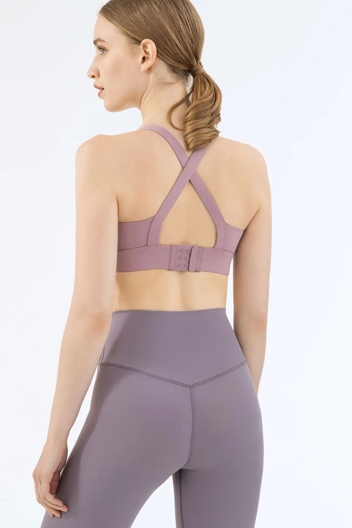 Strappy Back Cutout Sports Bra